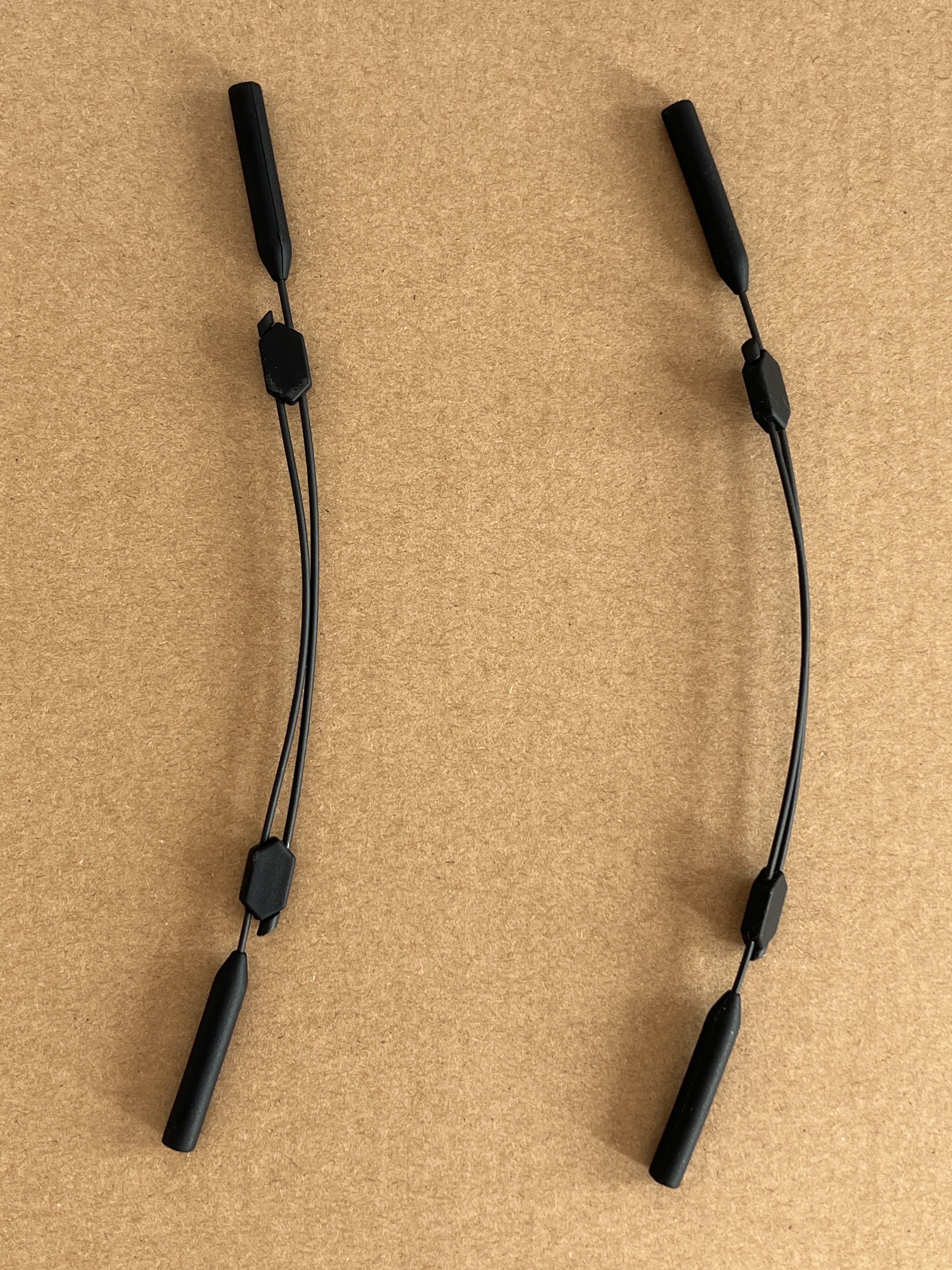 Adjustable Sunglasses Holder S – Sunglass Retainer Cord recenzja i cena