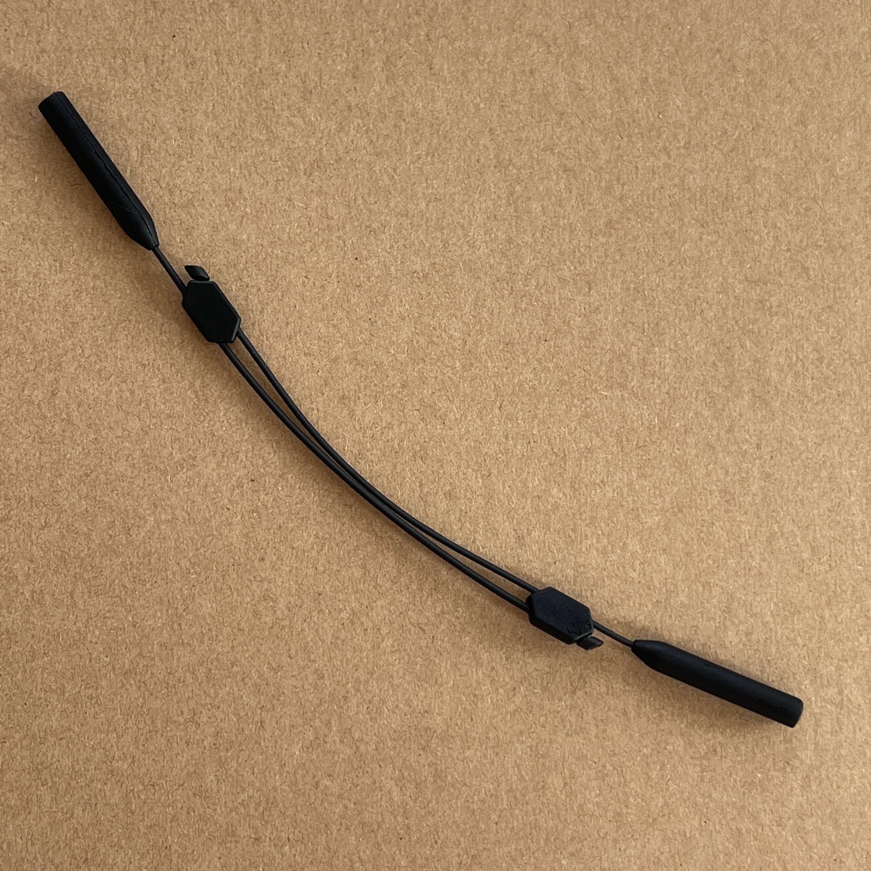 Adjustable Sunglasses Holder S – Sunglass Retainer Cord recenzja i cena
