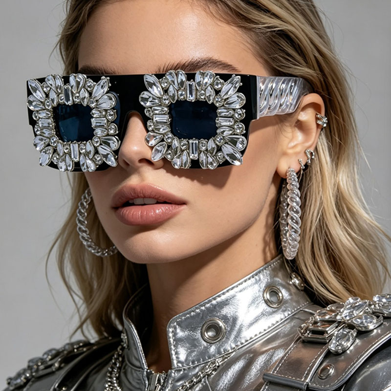 Exaggerated Bling Rhinestone S – Sunglass Retainer Cord recenzja i cena