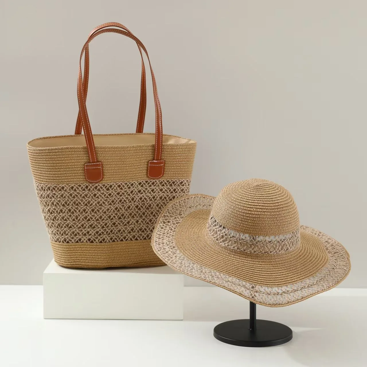 Large Capacity Straw Woven Bag – Bucket Hat Straw recenzja i cena